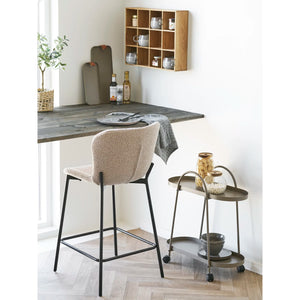 Descriptive image text