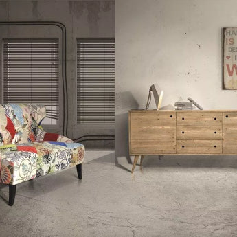 Credenza SOFFIANO in abete spazzolato naturale. Misure: 185x50 cm H 84 cm.