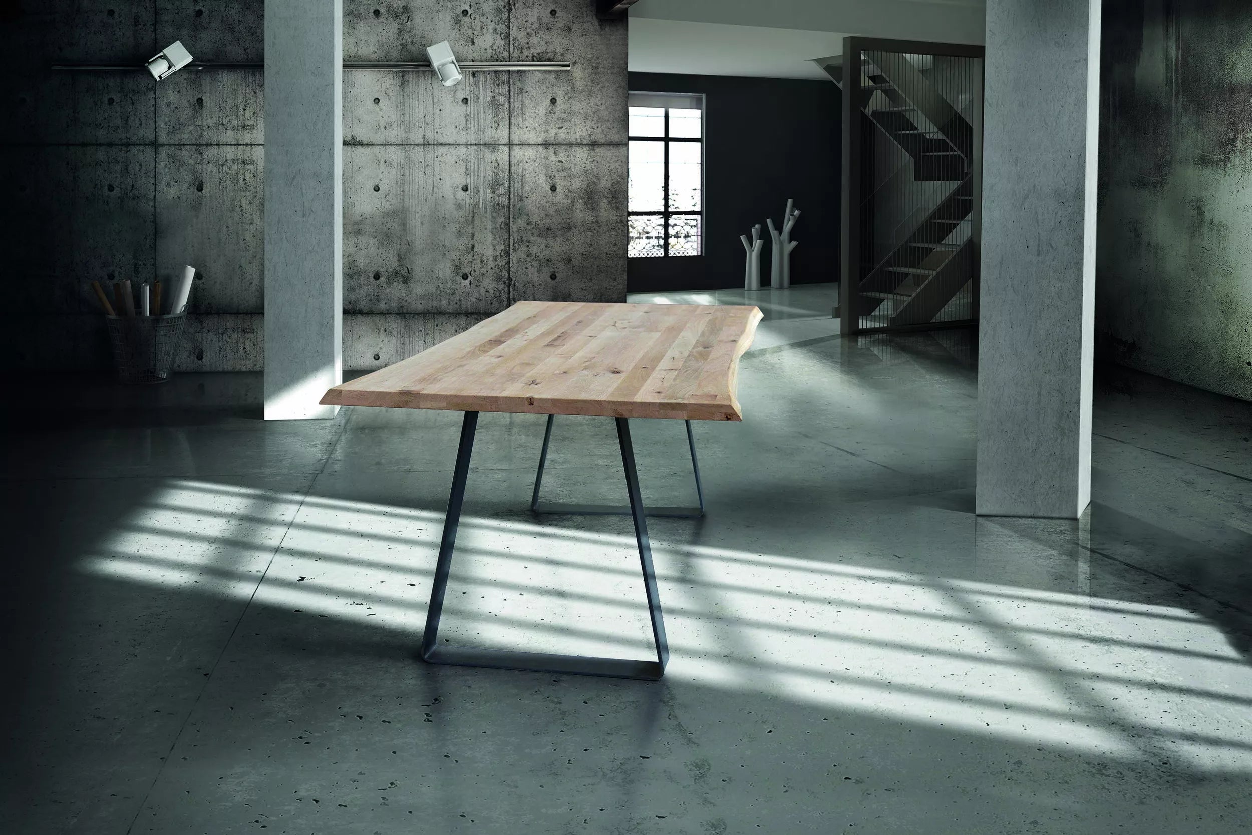 Tavolo OLTRARNO con piano in legno massello di sp. 4 cm diverse misure
