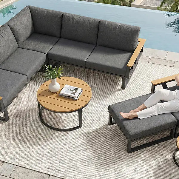 Salotto da giardino 6-7 persone modulabile da esterno grigio/beige, 2 tavolini bassi nidificabili rotondi effetto legno, cuscini 9 cm QUASARAPEX