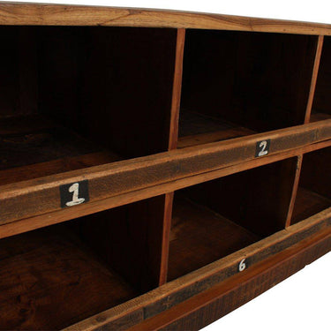 Scarpiera di fabbrica