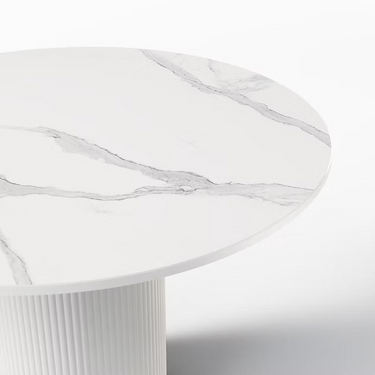 Tavolo da pranzo rotondo MALENA, lamelle, effetto marmo bianco, sinterizzato