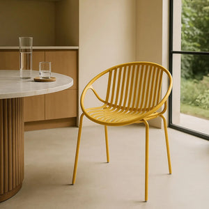 Set di 4 sedie da pranzo in polipropilene zafferano e metallo, 65x58x58 cm di altezza, CALYPSO