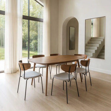 Tavolo rettangolare RIVA con finitura effetto legno noce e sei sedie in velluto a coste ecrù o terracotta