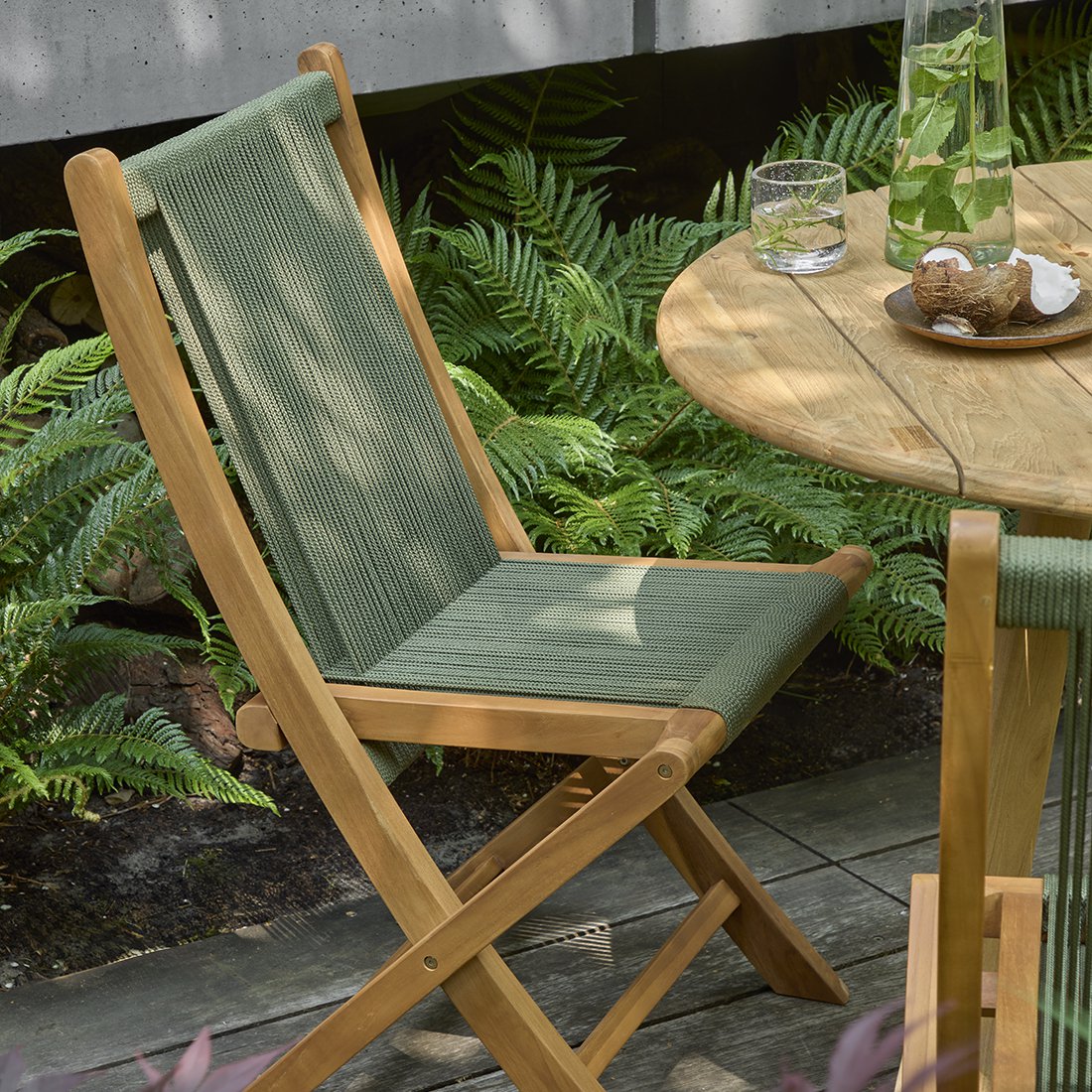 Sedia da giardino pieghevole in corda verde