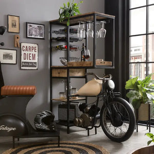 Descriptive image text