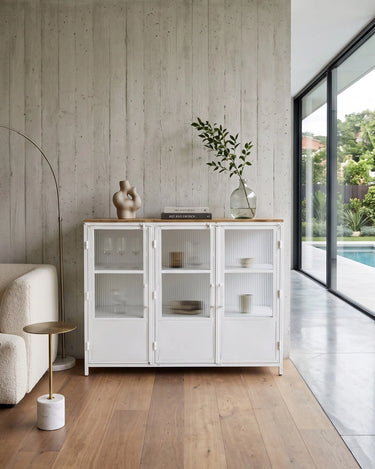 Credenza in ferro e vetro Antibes 121 cm