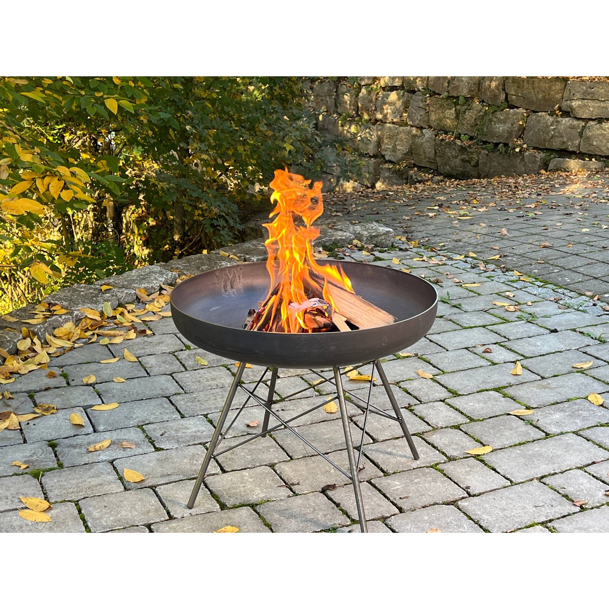 Braciere Charles, ⌀ 60 x 48 cm, acciaio resistente alle intemperie