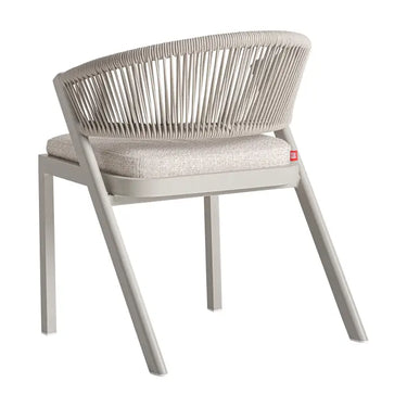 Sedia Tegna in alluminio grigio con polipropilene. 56x60x71cm