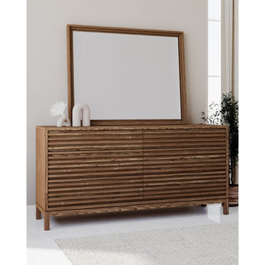 Comò Tanner a sei cassetti in legno di frassino color lino