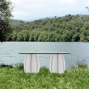 Descriptive image text