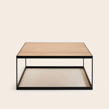 Tavolino da caffè Lucy in legno e nero